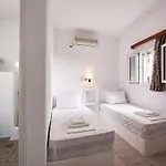 Kanala 4* Kythnos