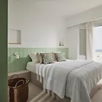 Kanala 4* Kythnos