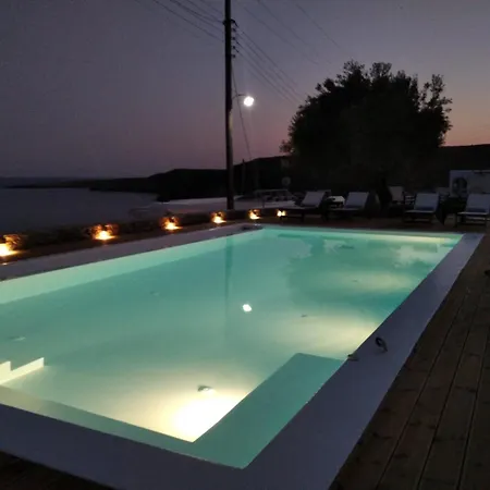 Lejlighedshotel Kanala 4*